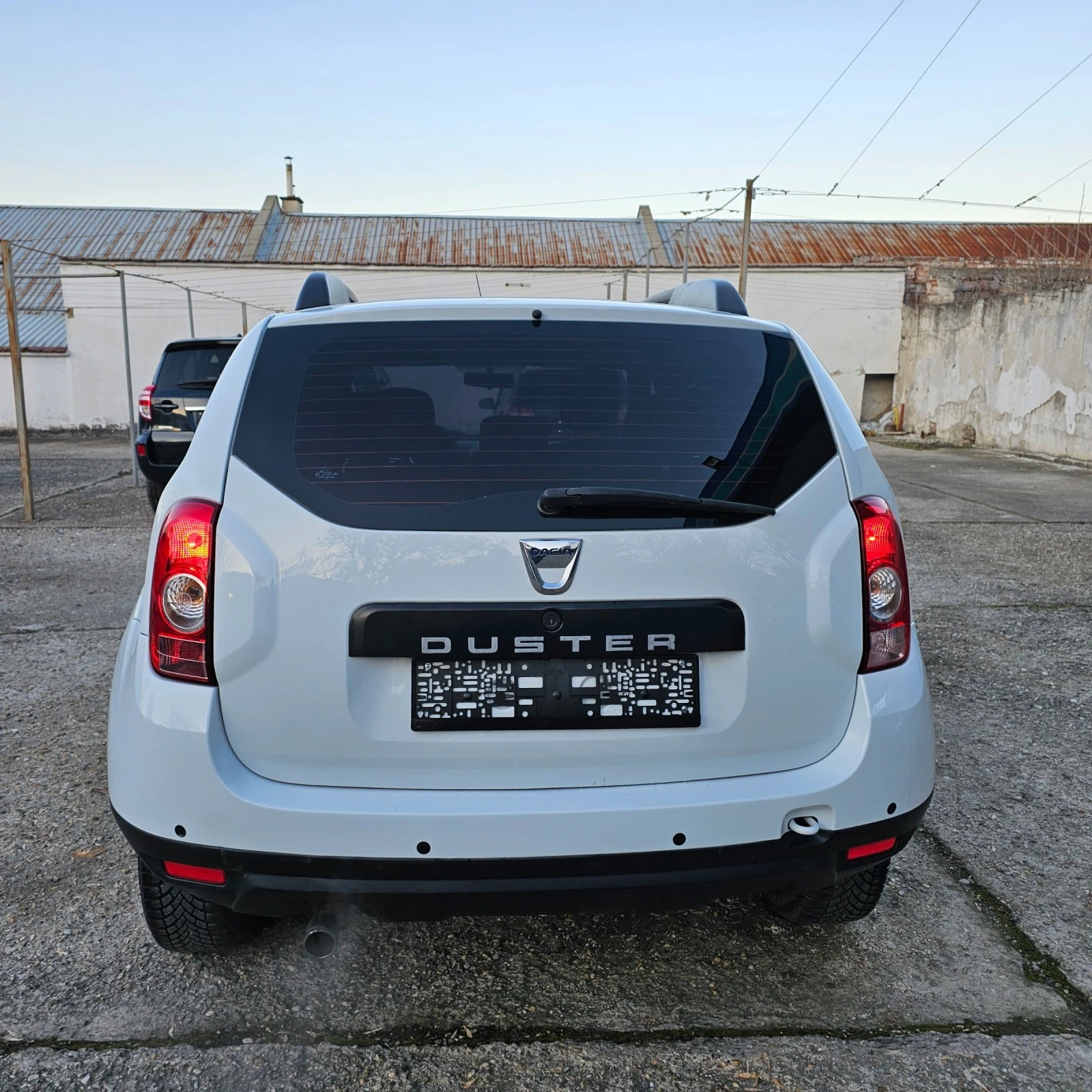 Dacia Duster 1.6i GAZ - изображение 4