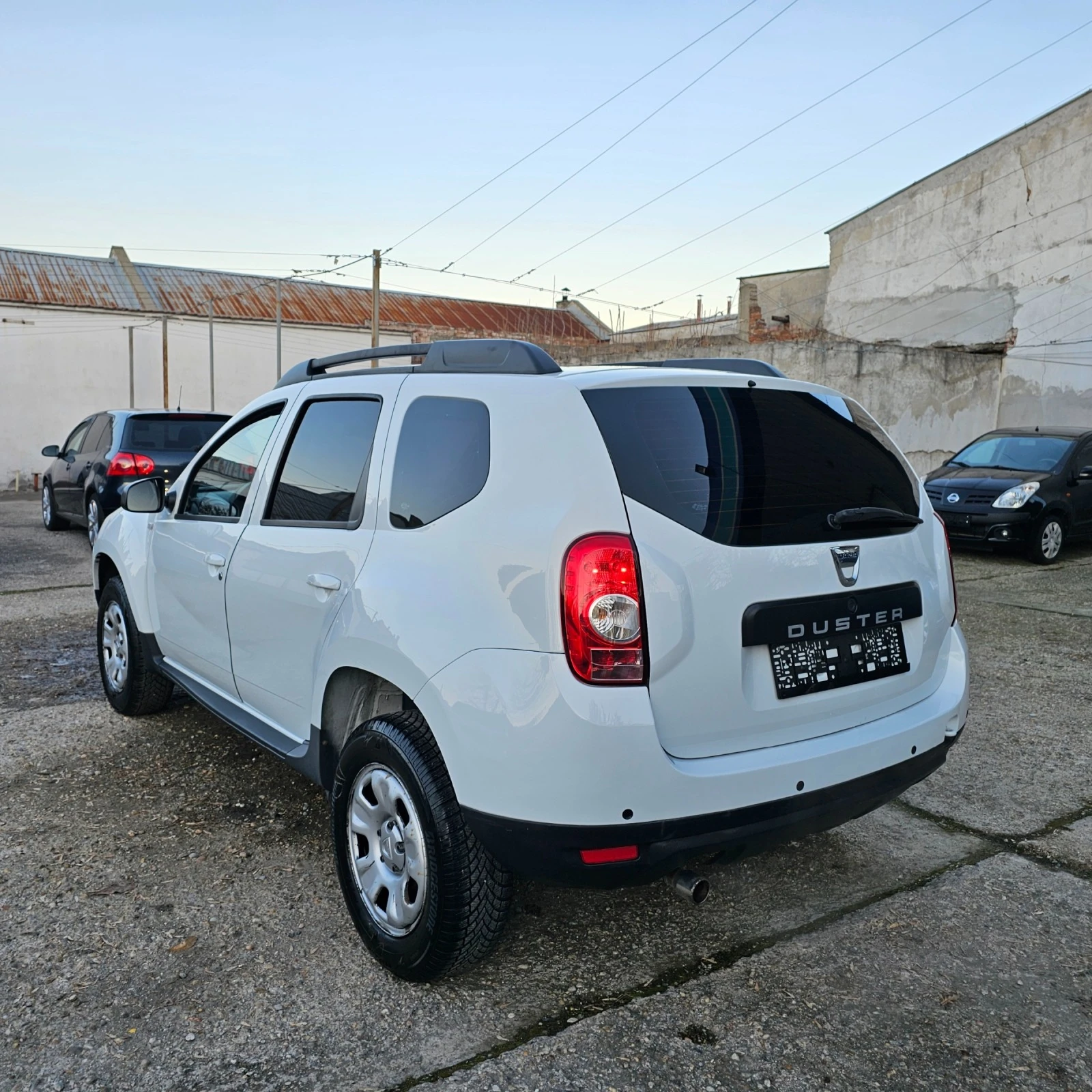 Dacia Duster 1.6i GAZ - изображение 9