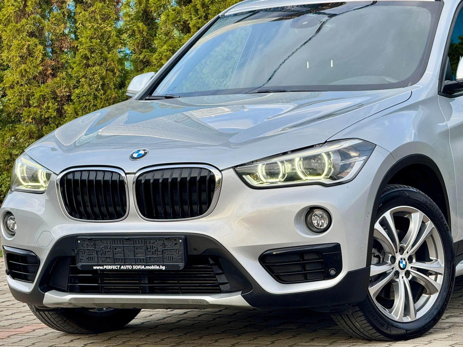 BMW X1 2.0Xdrive-АВТОМАТ-LED-РЕКАРО-180Х.КМ-УНИКАЛНА-НОВА - изображение 2