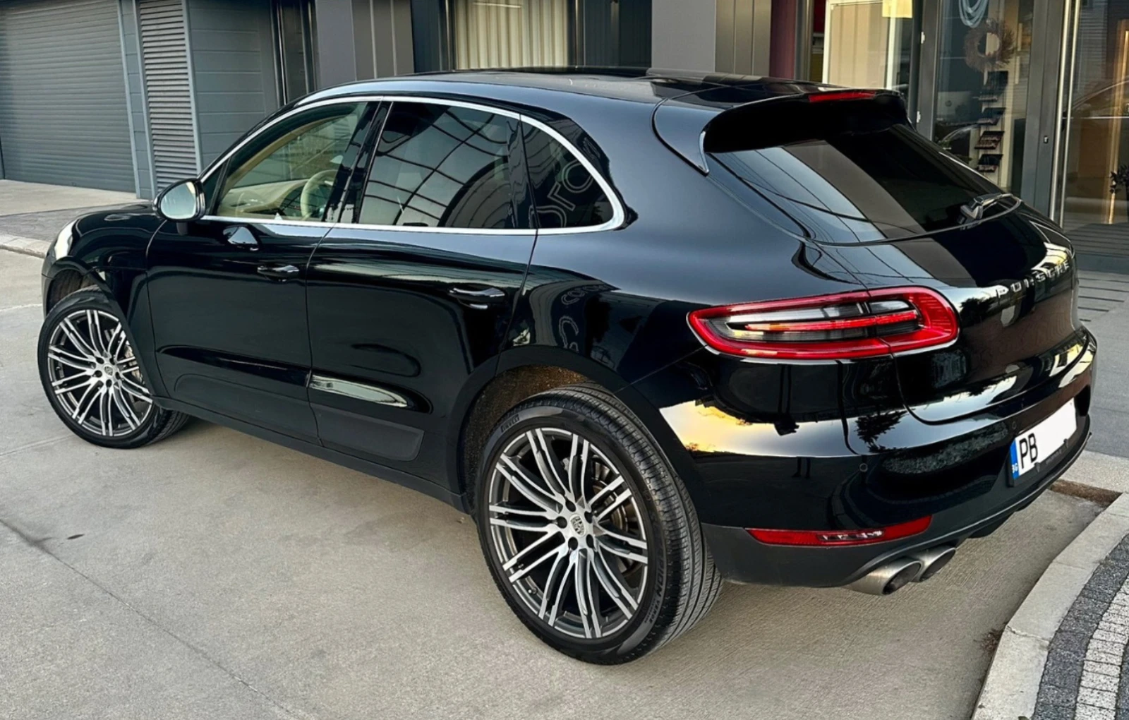 Porsche Macan S 3.0 Diesel V6 (258 кс) PDK - изображение 4