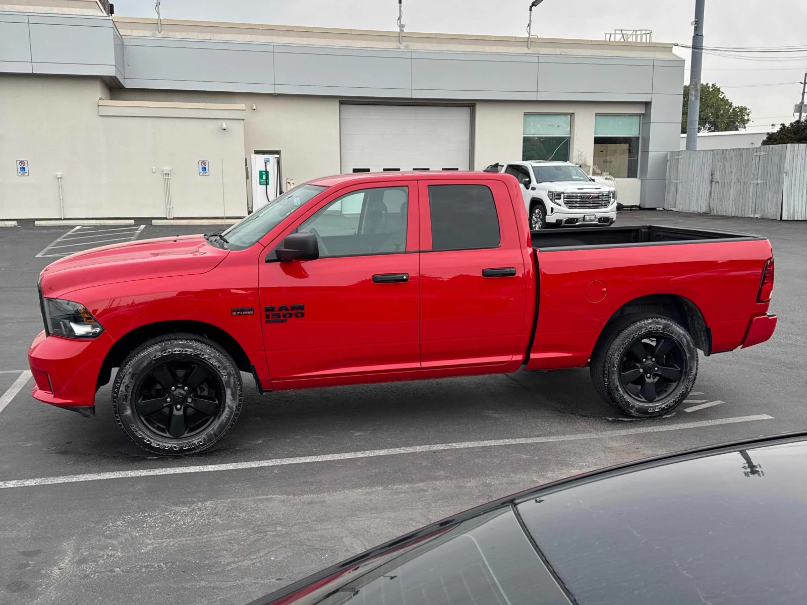 Dodge RAM 1500 EXPRESS  CARFAX * * АВТО КРЕДИТ * *  - изображение 3