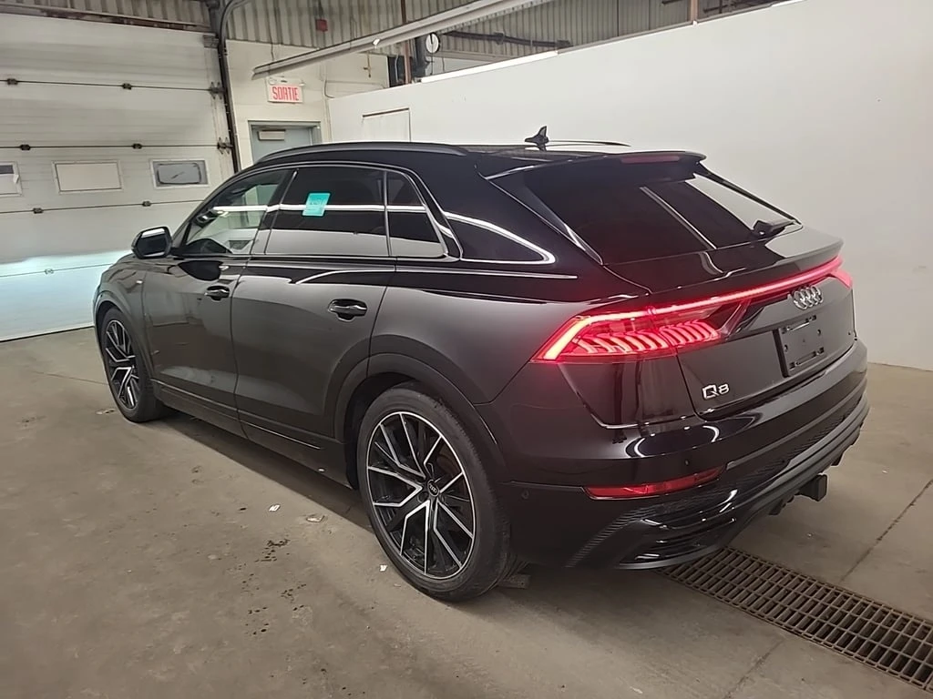 Audi Q8 * TECHNIK * CARFAX *  - изображение 4