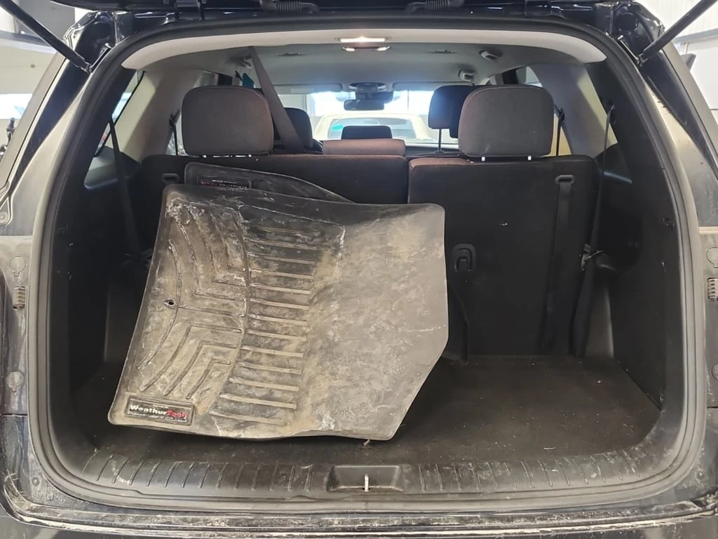 Hyundai Palisade * ESSENTIAL * CARFAX * ���� �� �� | Mobile.bg � ����������� 11