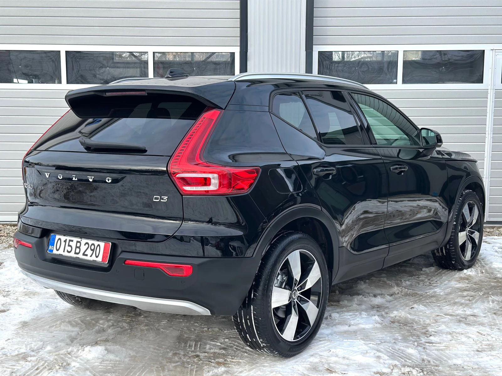 Volvo XC40 HARMON CARDON DIGITAL PANORAMA KEYLESS GO  - изображение 5