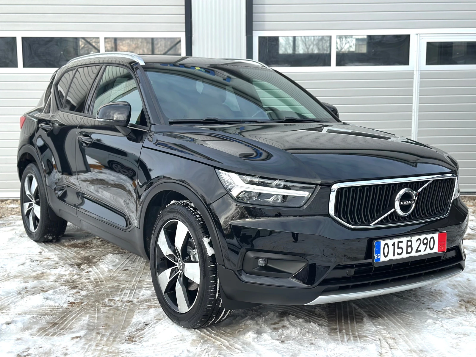 Volvo XC40 HARMON CARDON DIGITAL PANORAMA KEYLESS GO  | Mobile.bg � ����������� 1