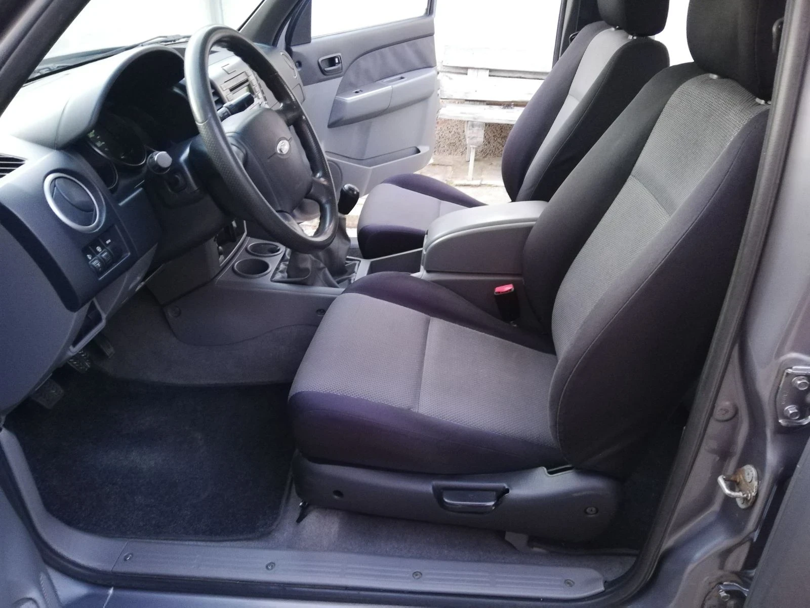 Ford Ranger 2.5TDCI, снимка 8 - Автомобили и джипове - 53847126