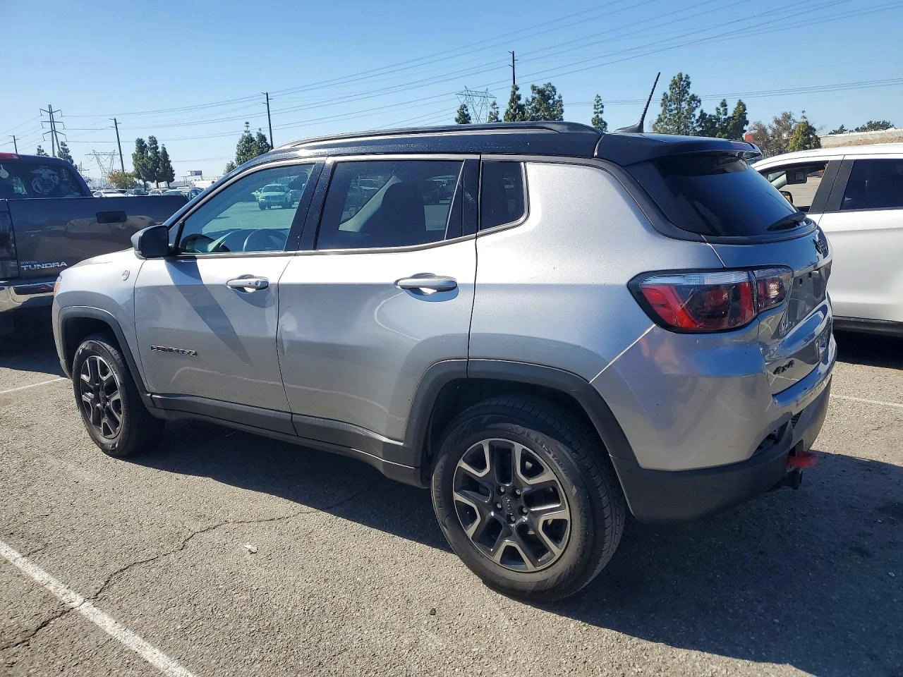 Jeep Compass 2.4l Trailhawk, снимка 2 - Автомобили и джипове - 53987612