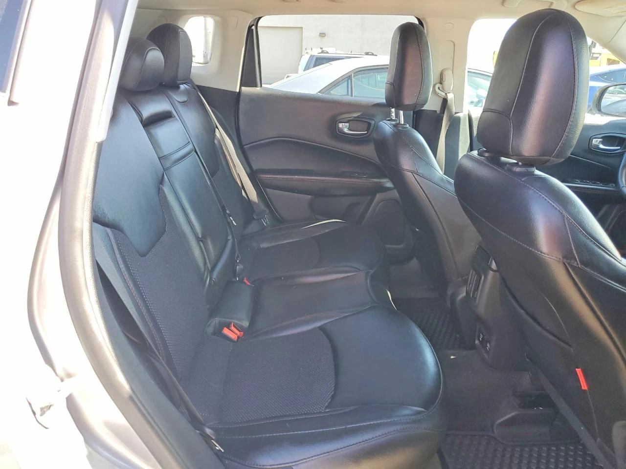 Jeep Compass 2.4l Trailhawk, снимка 10 - Автомобили и джипове - 53987612