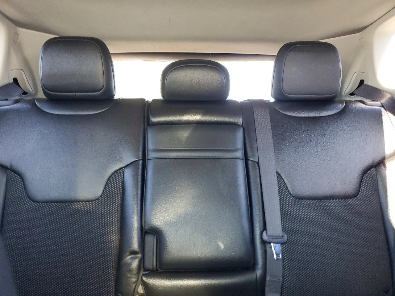 Jeep Compass 2.4l Trailhawk, снимка 9 - Автомобили и джипове - 53987612