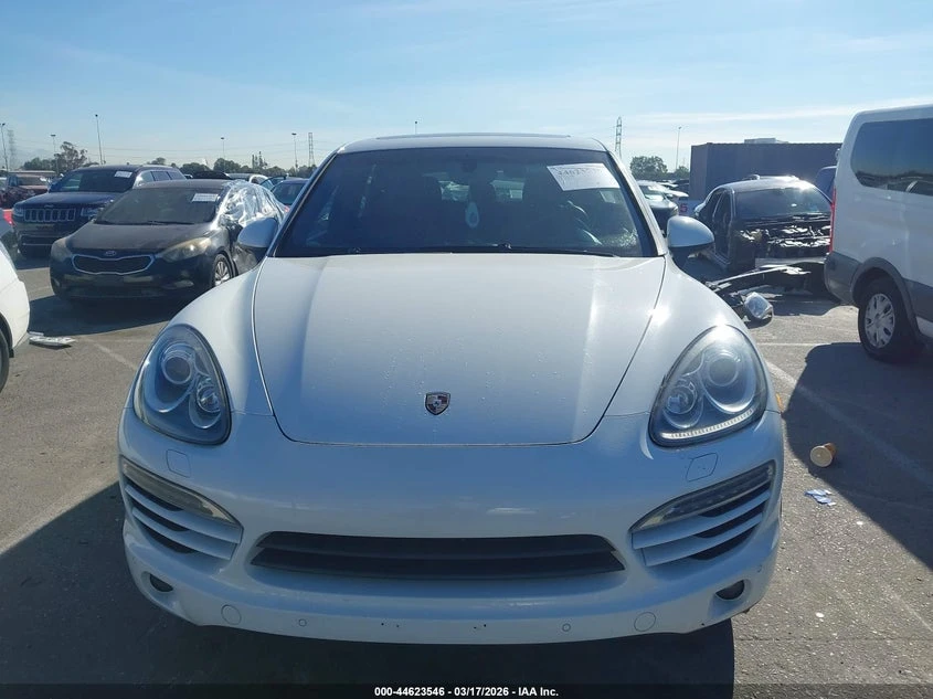 Porsche Cayenne 3.0L V-6 DI, DOHC, VVT, TURBO, 240HP All Wheel | Mobile.bg � ����������� 12