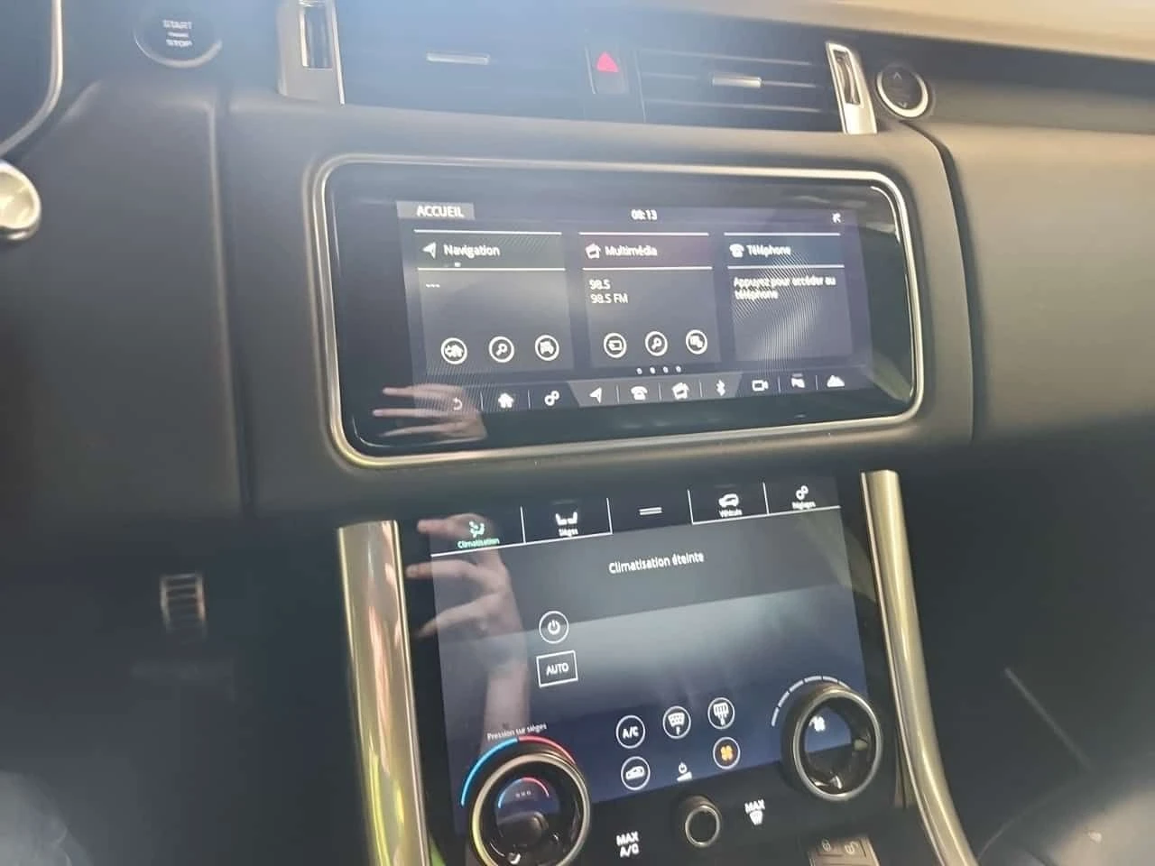 Land Rover Range Rover Sport HSE DYNAMIC| PANO| ПАМЕТ| ОБДУХВАНЕ| 2 КЛЮЧА| , снимка 11 - Автомобили и джипове - 54818833
