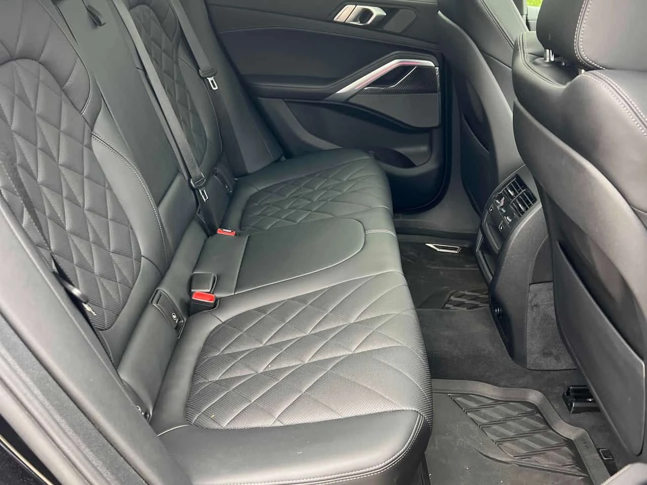 BMW X6 * xDrive40i * CARFAX * ЦЕНА ДО БГ, снимка 13 - Автомобили и джипове - 54826844