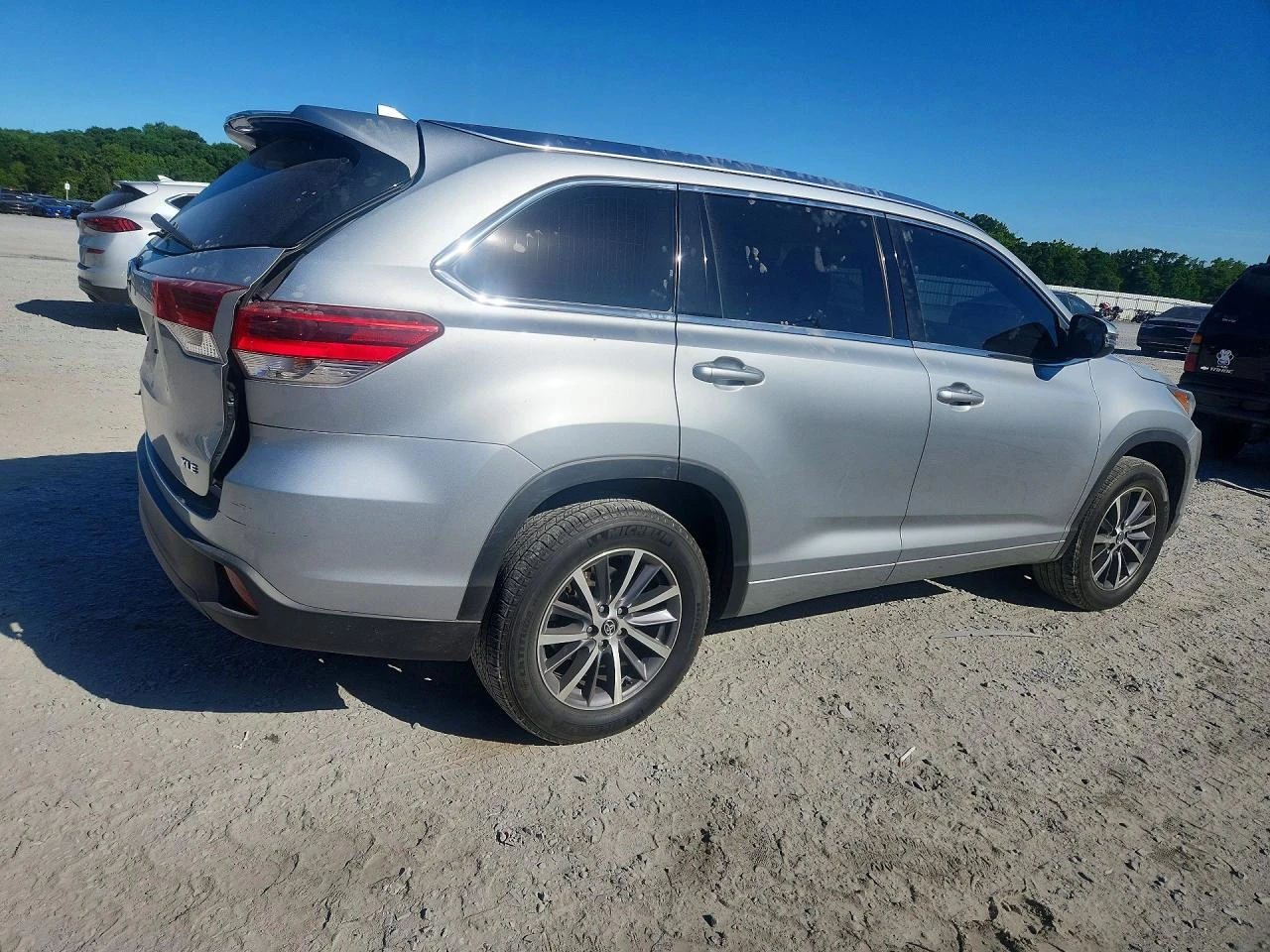 Toyota Highlander 3.5l Xle, снимка 3 - Автомобили и джипове - 54883670
