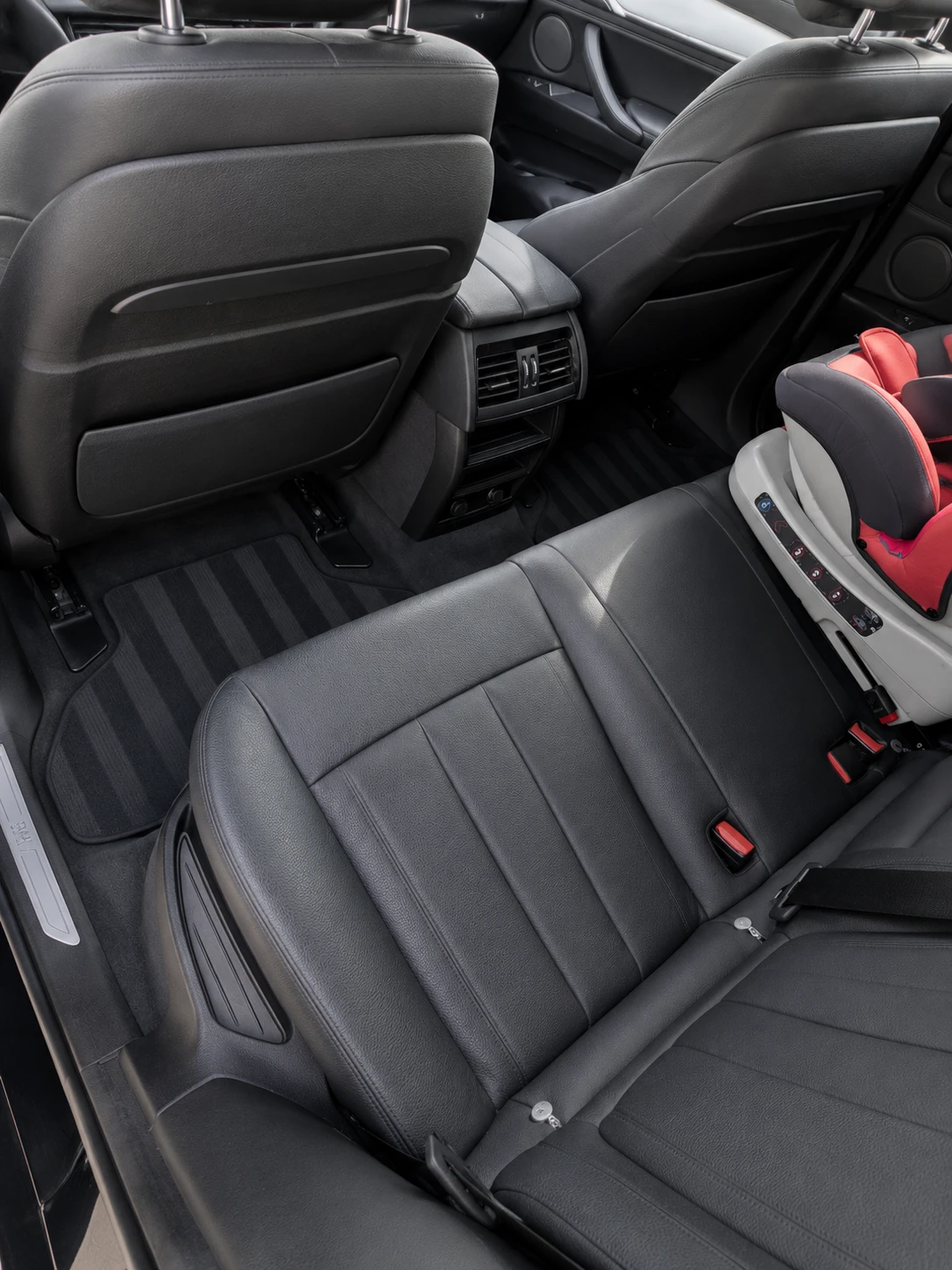 BMW X6 xDrive30D* 258HP* 360 Cam* M Pack* Harman/Cardon, снимка 6 - Автомобили и джипове - 54968388