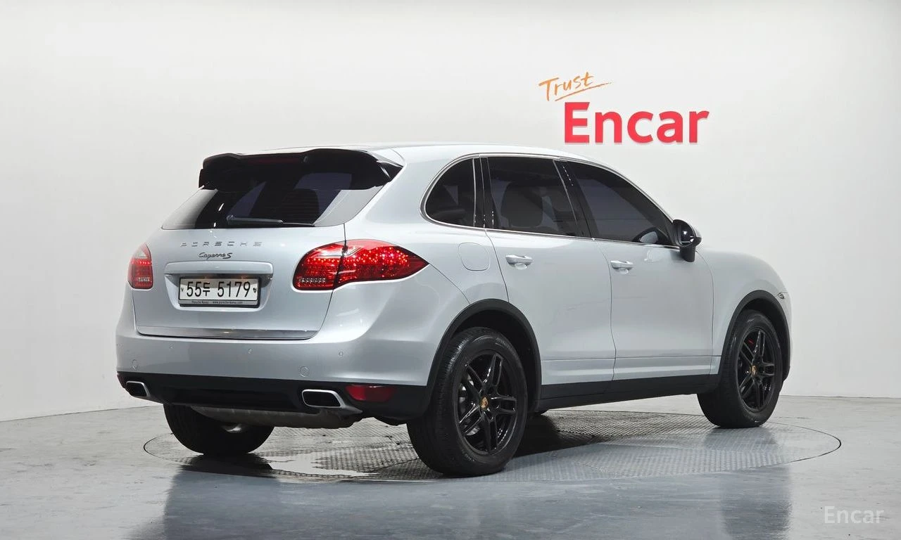 Porsche Cayenne ПОДГРЕВИ * ОПЦИЯ ЗА ФИНАНСИРАНЕ, снимка 3 - Автомобили и джипове - 55361908