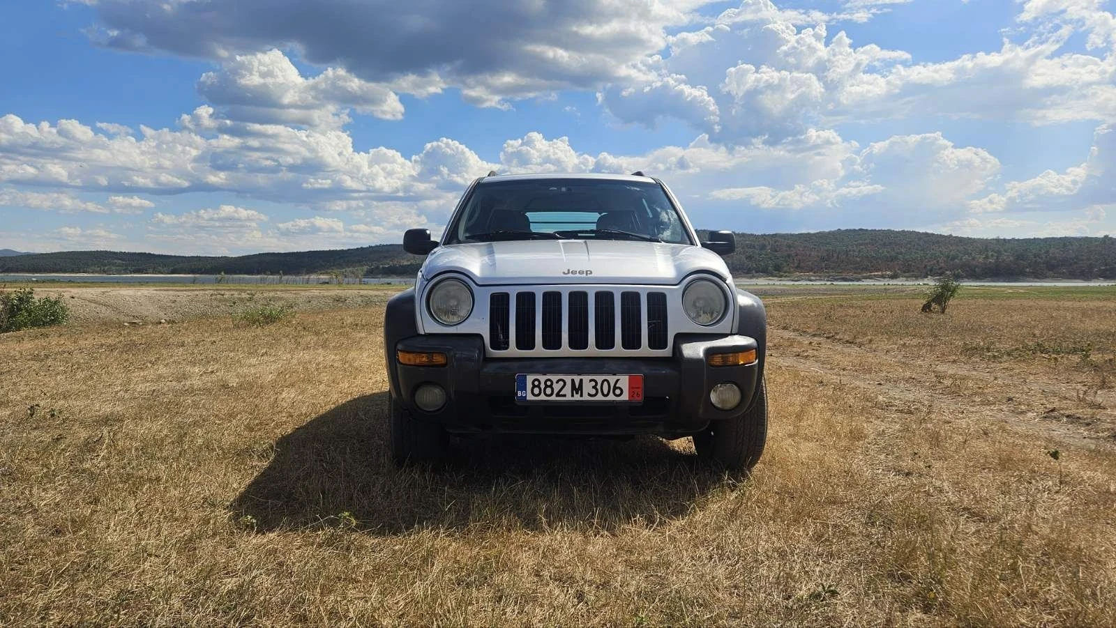 Jeep Cherokee 2.8 150к