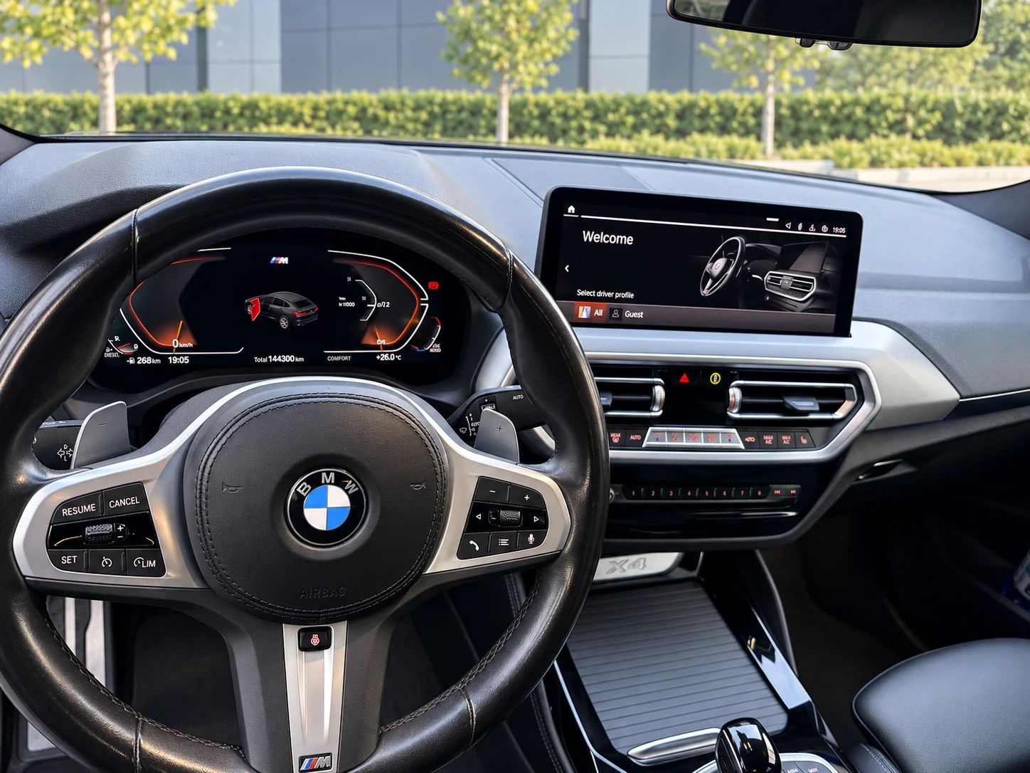 BMW X4 xDrive30d M Sport/21 М/ПЕЧКА/SHADOW/2022, снимка 8 - Автомобили и джипове - 56145108