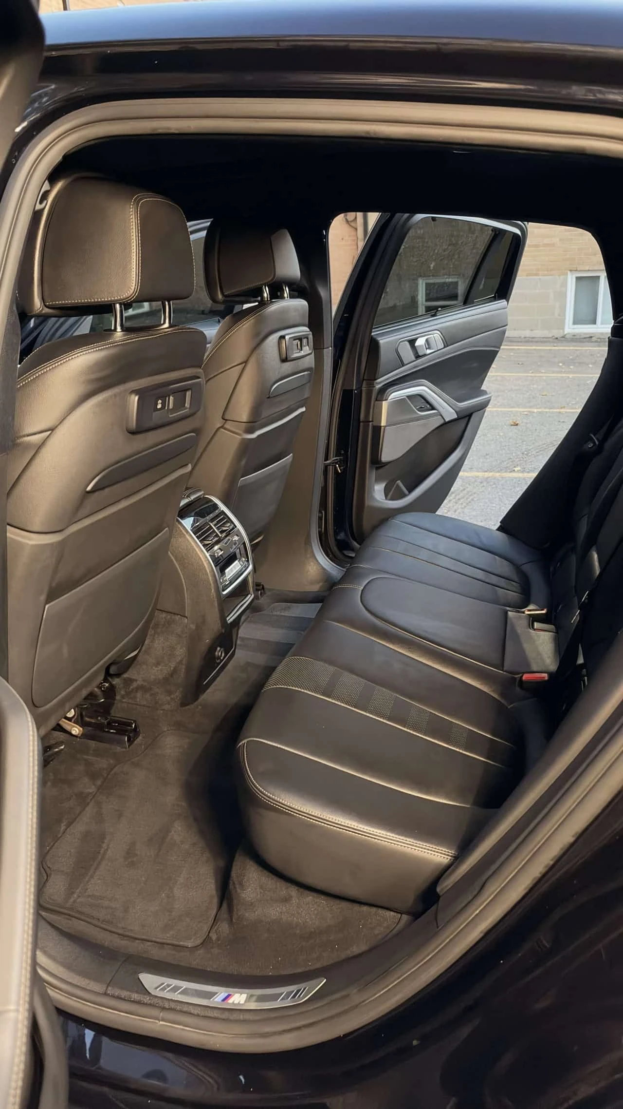 BMW X6 * xDrive40i * ������ * ��������� ���� �� ��������  | Mobile.bg � ����������� 9