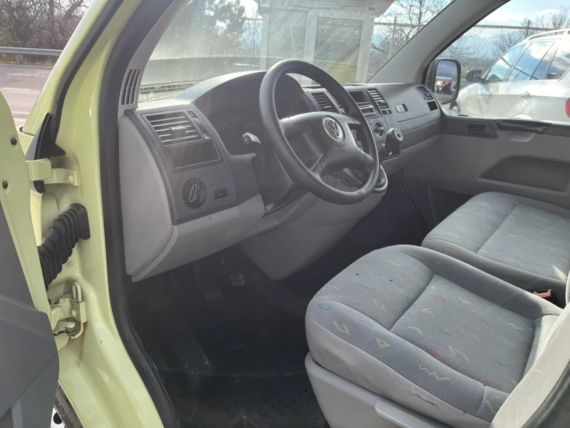 VW T5 1.9TDI102ксКЛИМА+ ПЕЧКА, снимка 10 - Бусове и автобуси - 48334333