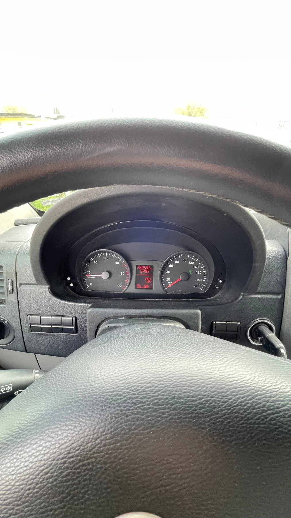 VW Crafter, снимка 11 - Бусове и автобуси - 54283775