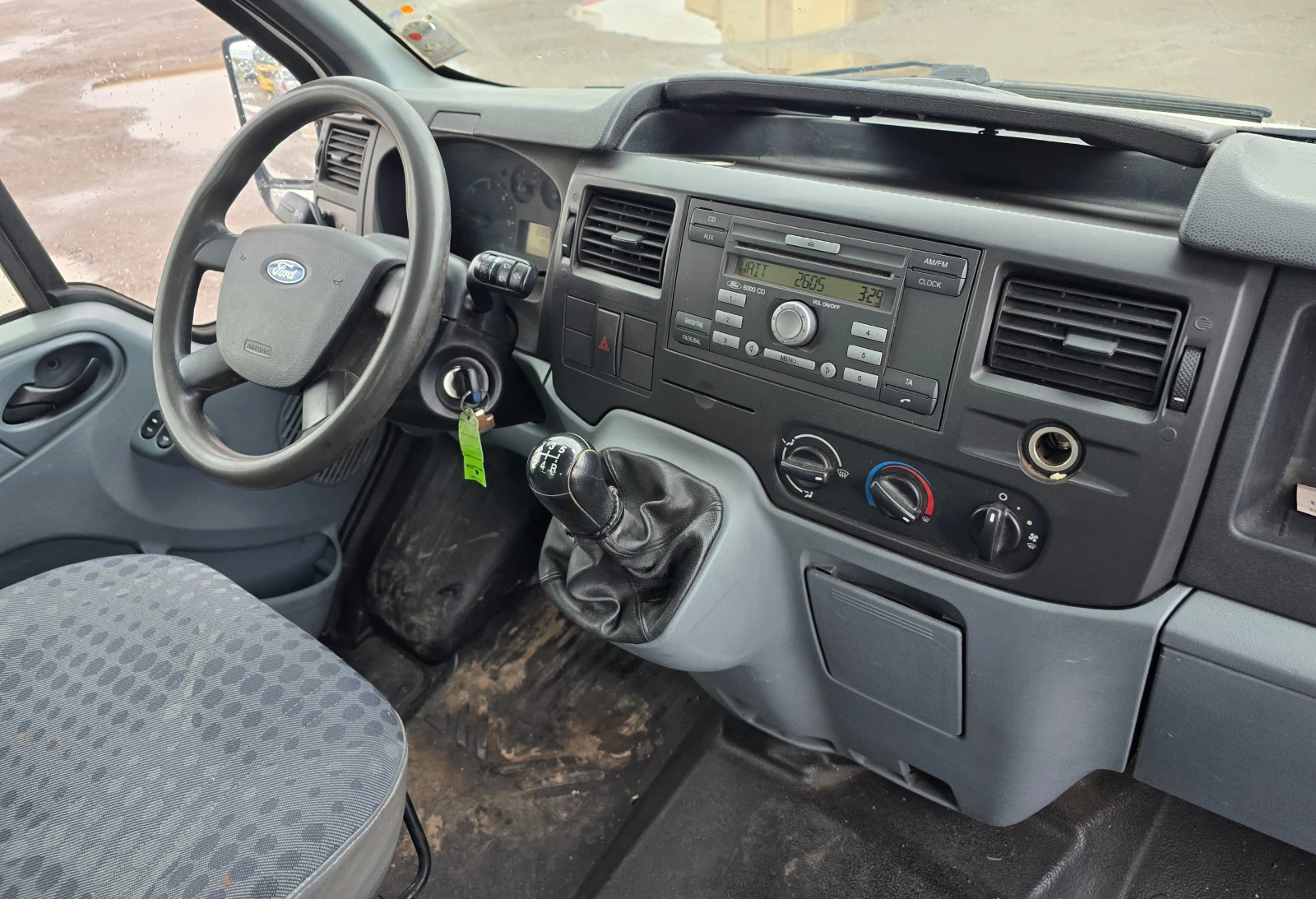 Ford Transit 2.4d* 100кс* БОРДОВИ* 3места, снимка 11 - Бусове и автобуси - 55132853