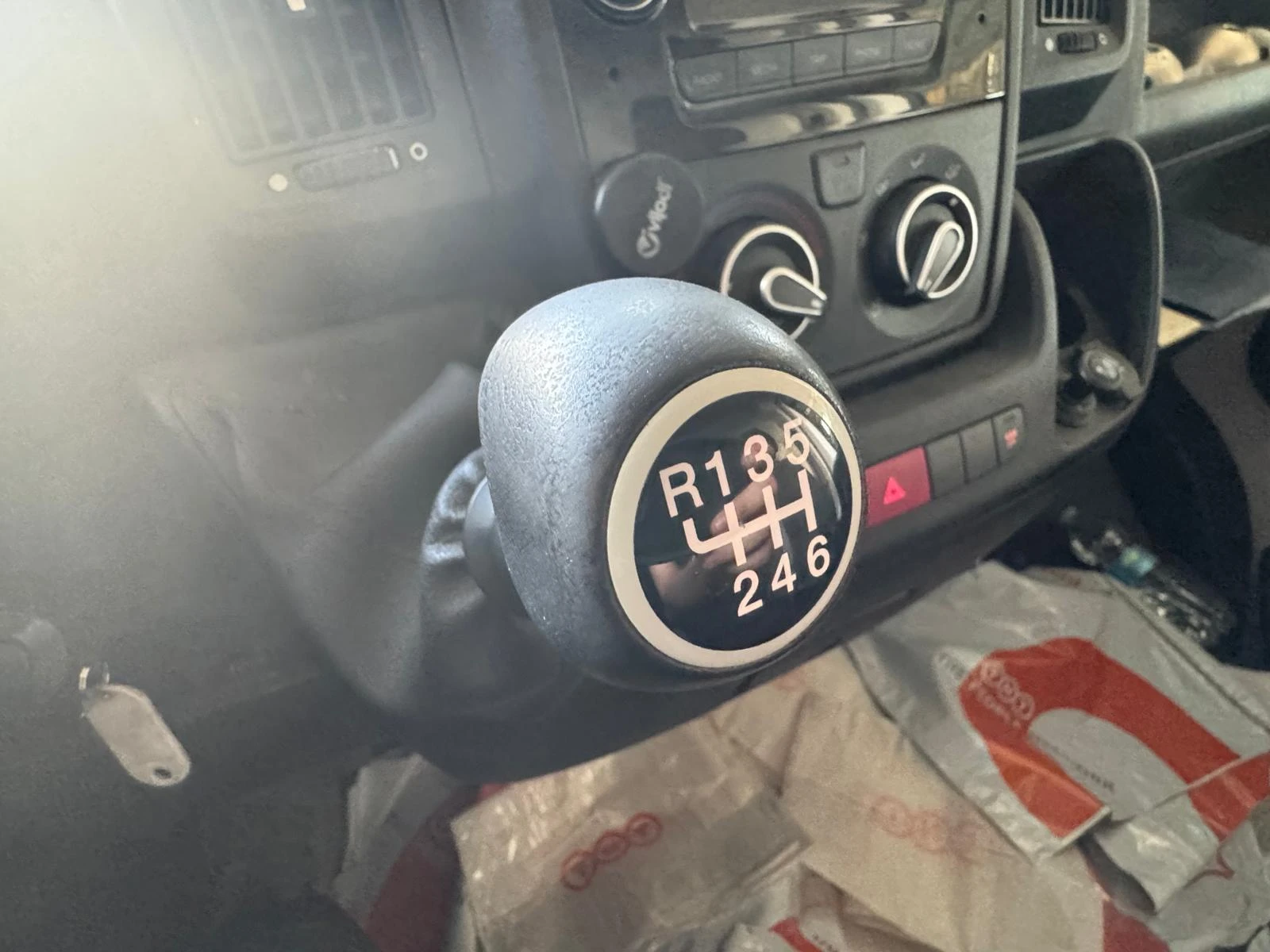 Peugeot Boxer 2.2, снимка 12 - Бусове и автобуси - 56584840