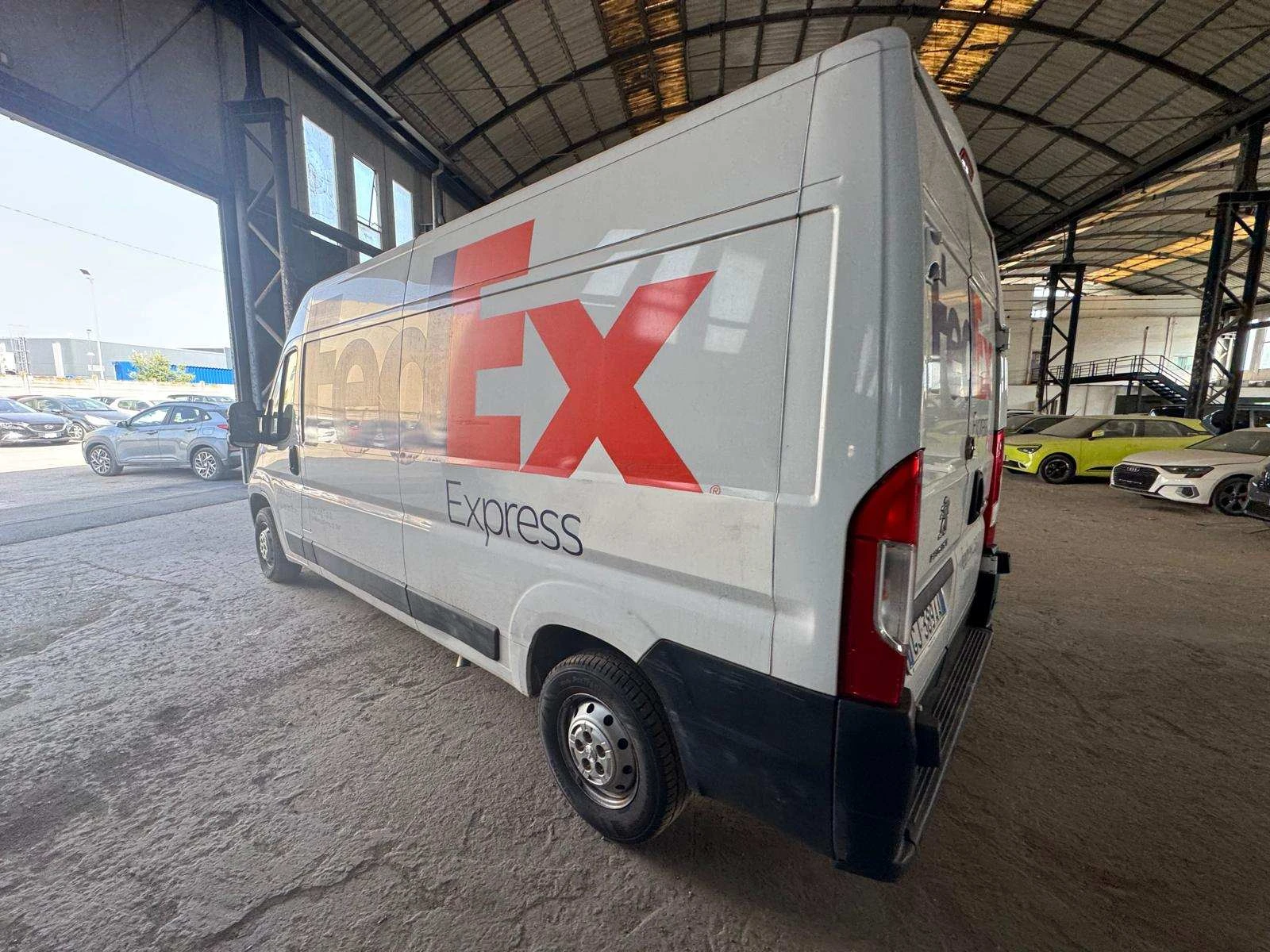 Peugeot Boxer 2.2, снимка 2 - Бусове и автобуси - 56584840