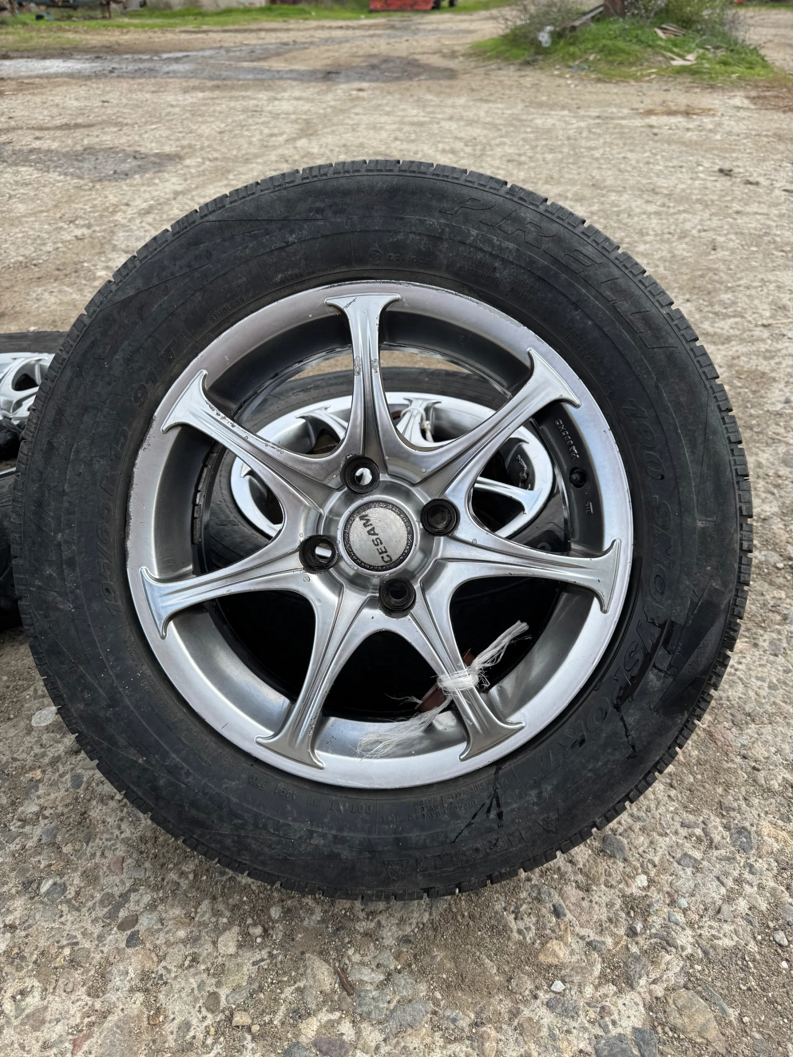 ���� � ������ 195/65R15 | Mobile.bg � ����������� 1