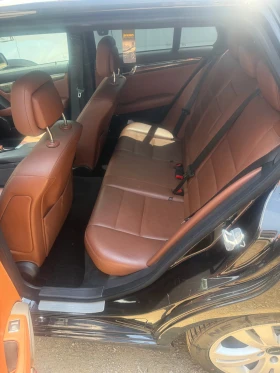 Mercedes-Benz C 320, снимка 8