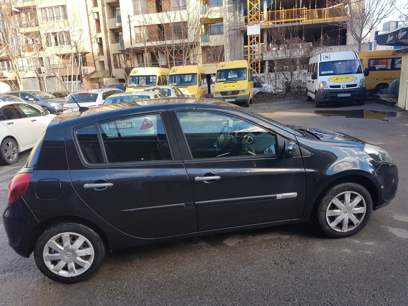 Renault Clio 1.2i GAZ-GRADU6KOVA, снимка 4 - Автомобили и джипове - 43626884