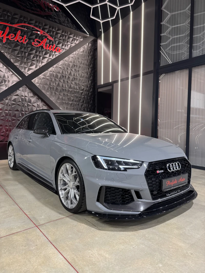 Audi Rs4 650 К.С * QUATTRO * ТУНИНГ * FULL Екстри * , снимка 1 - Автомобили и джипове - 46425660