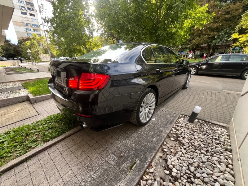 BMW 535 i-G30-Face-Mpower/Exlusive/Full/ЧистоНова166000км, снимка 11 - Автомобили и джипове - 47452065