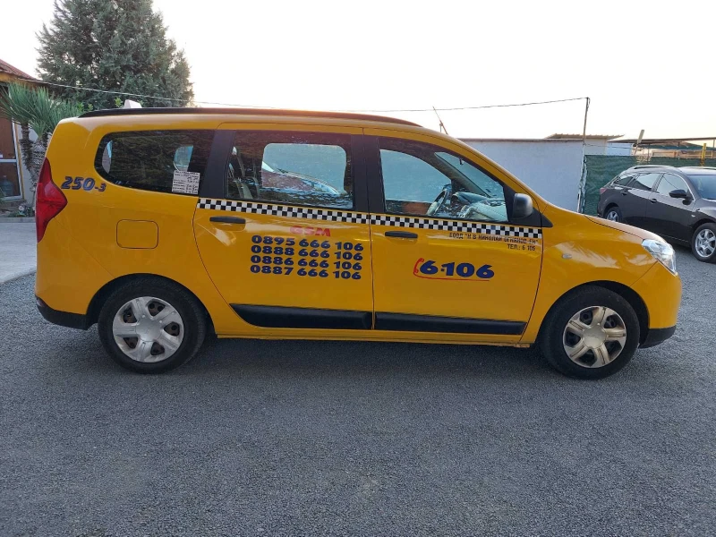 Dacia Lodgy 1.6, снимка 8 - Автомобили и джипове - 47691238