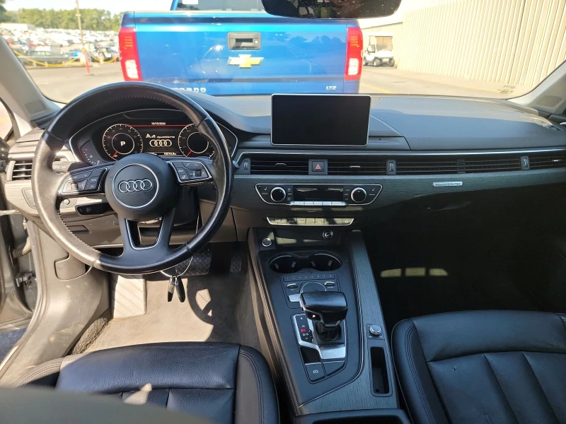 Audi A4 Sedan 2.0T Premium Plus Virtual* Matrix* 360* , снимка 7 - Автомобили и джипове - 47920129