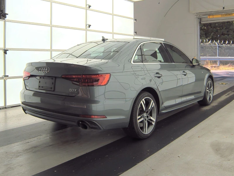 Audi A4 Sedan 2.0T Premium Plus Virtual* Matrix* 360* , снимка 5 - Автомобили и джипове - 47920129