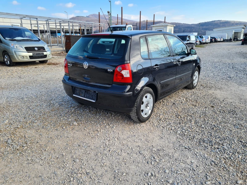 VW Polo 1.9 SDI  142000км , снимка 5 - Автомобили и джипове - 49020296