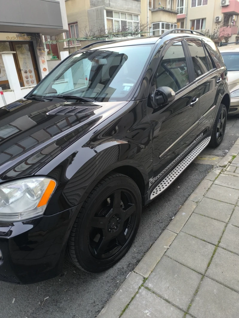 Mercedes-Benz ML 550, снимка 2 - Автомобили и джипове - 49409601