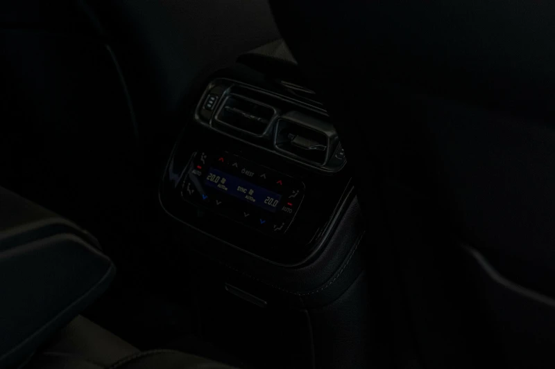 Mercedes-Benz S 400 Long/AMG/3D/Burmester/Камера360/Панорама/4Matic, снимка 11 - Автомобили и джипове - 51001493