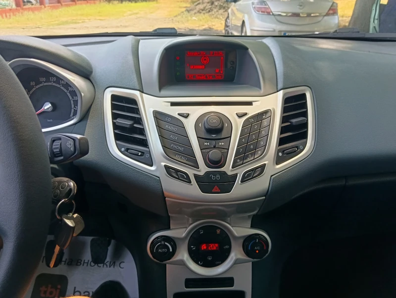 Ford Fiesta 1.25i TITANIUM, снимка 11 - Автомобили и джипове - 51147759
