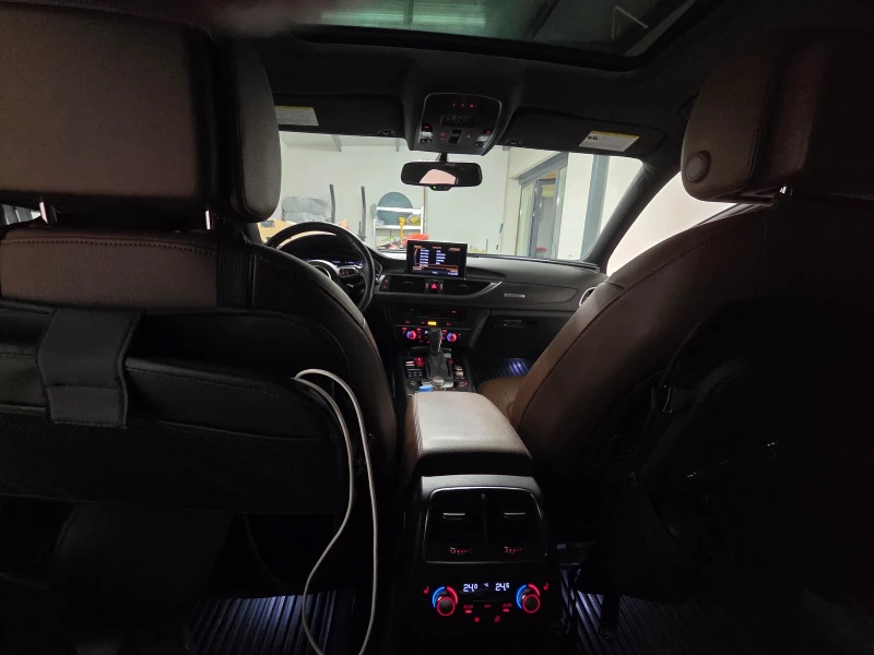 Audi A6, снимка 12 - Автомобили и джипове - 52829624