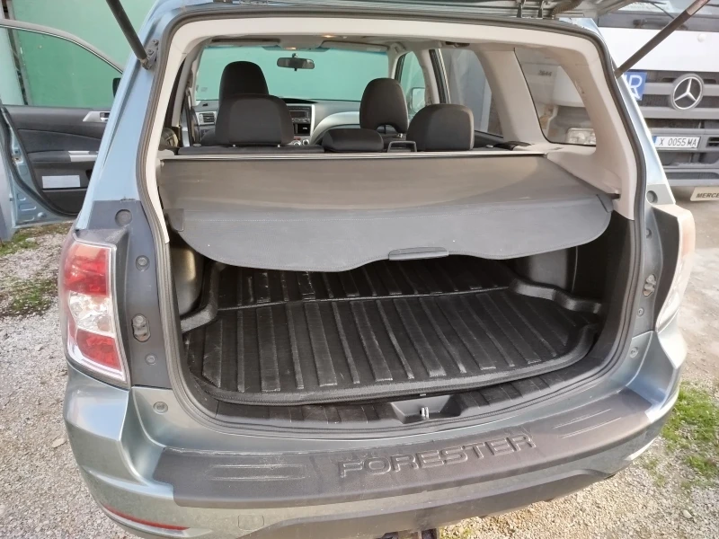 Subaru Forester, снимка 16 - Автомобили и джипове - 52918103