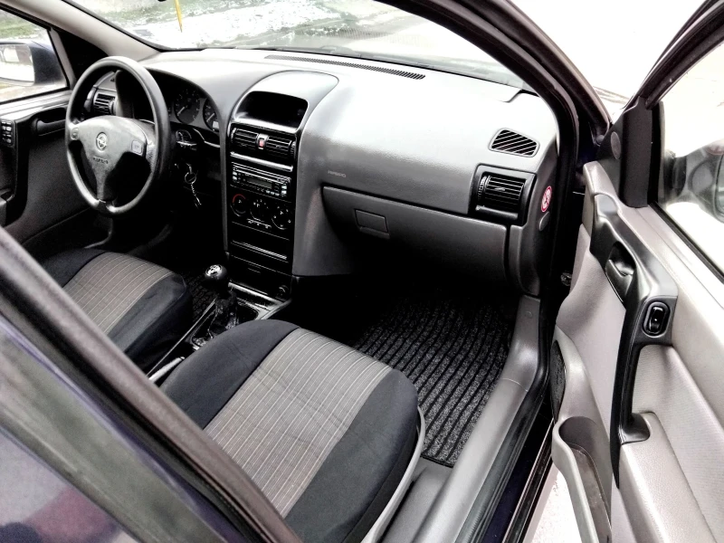 Opel Astra 1.6.75к.МОНО + КЛИМА + ГАЗ , снимка 14 - Автомобили и джипове - 53156014