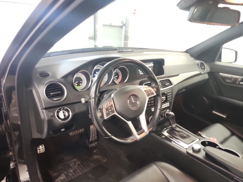 Mercedes-Benz C 350 4MATIC * * CARFAX * * АВТО КРЕДИТ * * , снимка 9 - Автомобили и джипове - 53529407