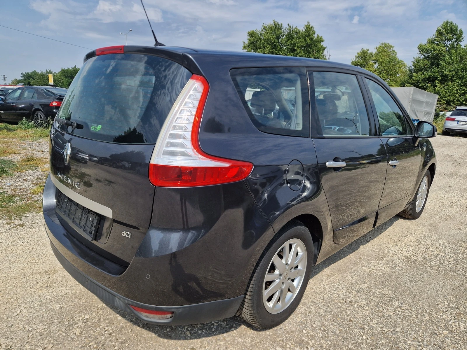 Renault Scenic 1.9dci 7МЕСТА/КОЖА/НАВИ/ПАНОРАМА/КАМЕРА - изображение 5