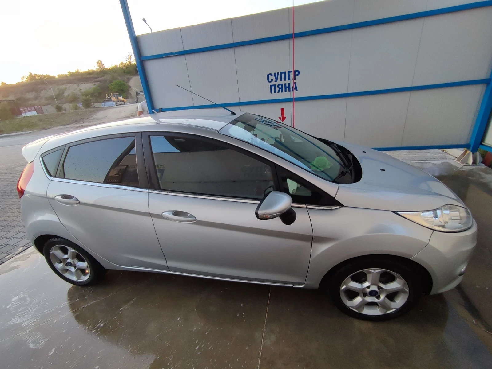 Ford Fiesta 1.4 LPG Titanium  - изображение 3