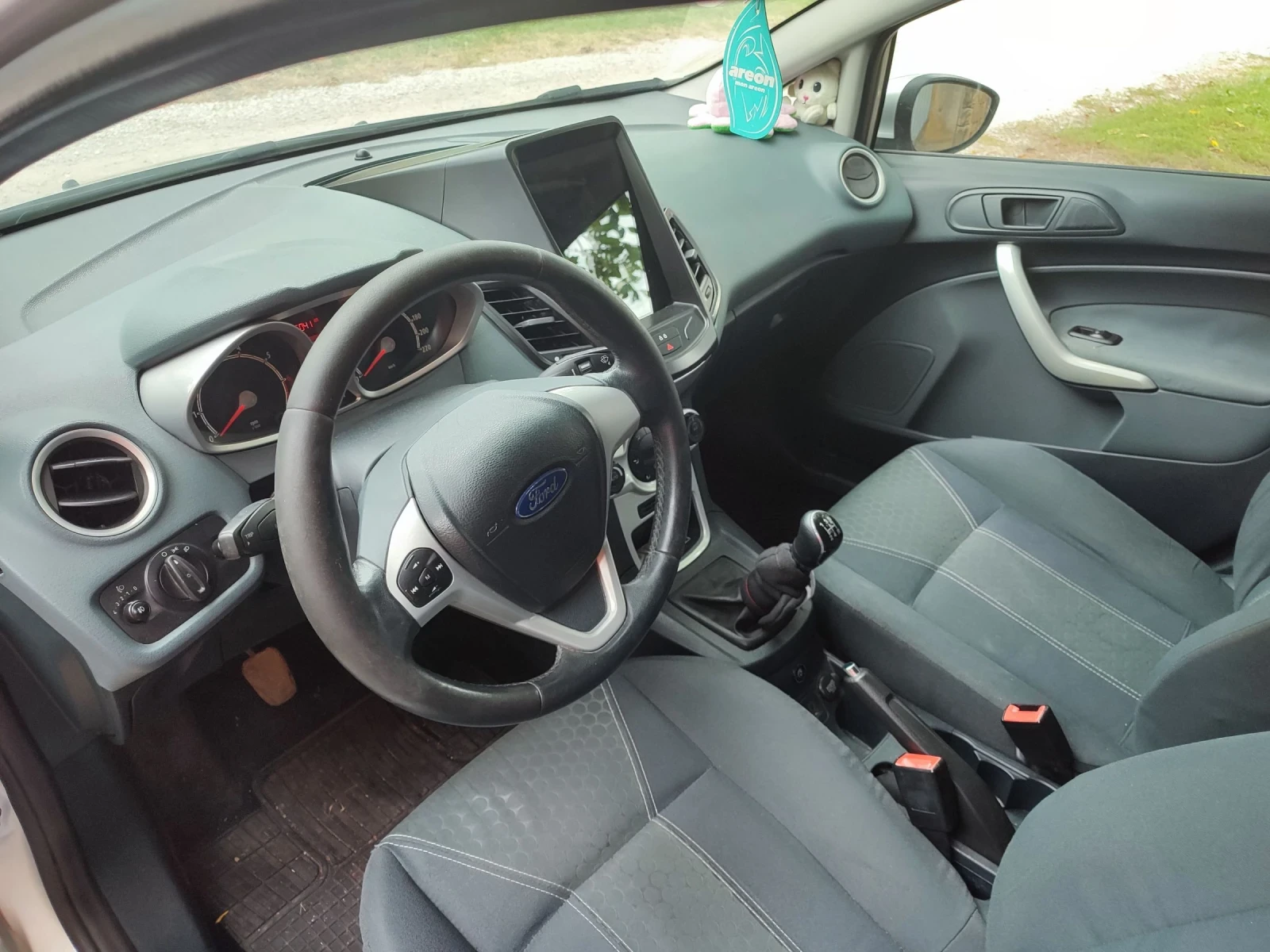 Ford Fiesta 1.4 LPG Titanium  - изображение 9