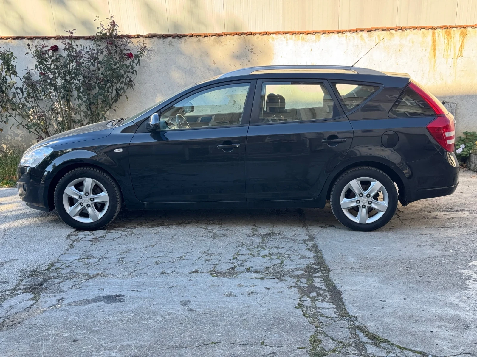 Kia Ceed 1.6i* 115hp* KLIMA - изображение 4