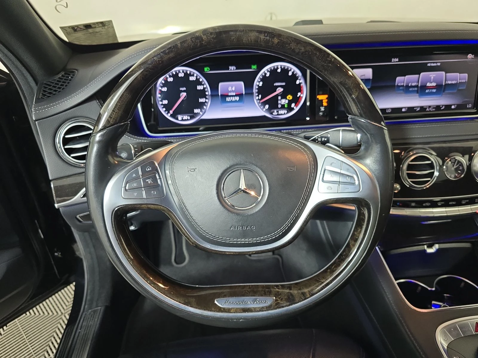 Mercedes-Benz S 560 МАСАЖ/ПОДГРЕВ/ОБДУХВАНЕ/ПАМЕТ/ДИСТРОНИК - изображение 9