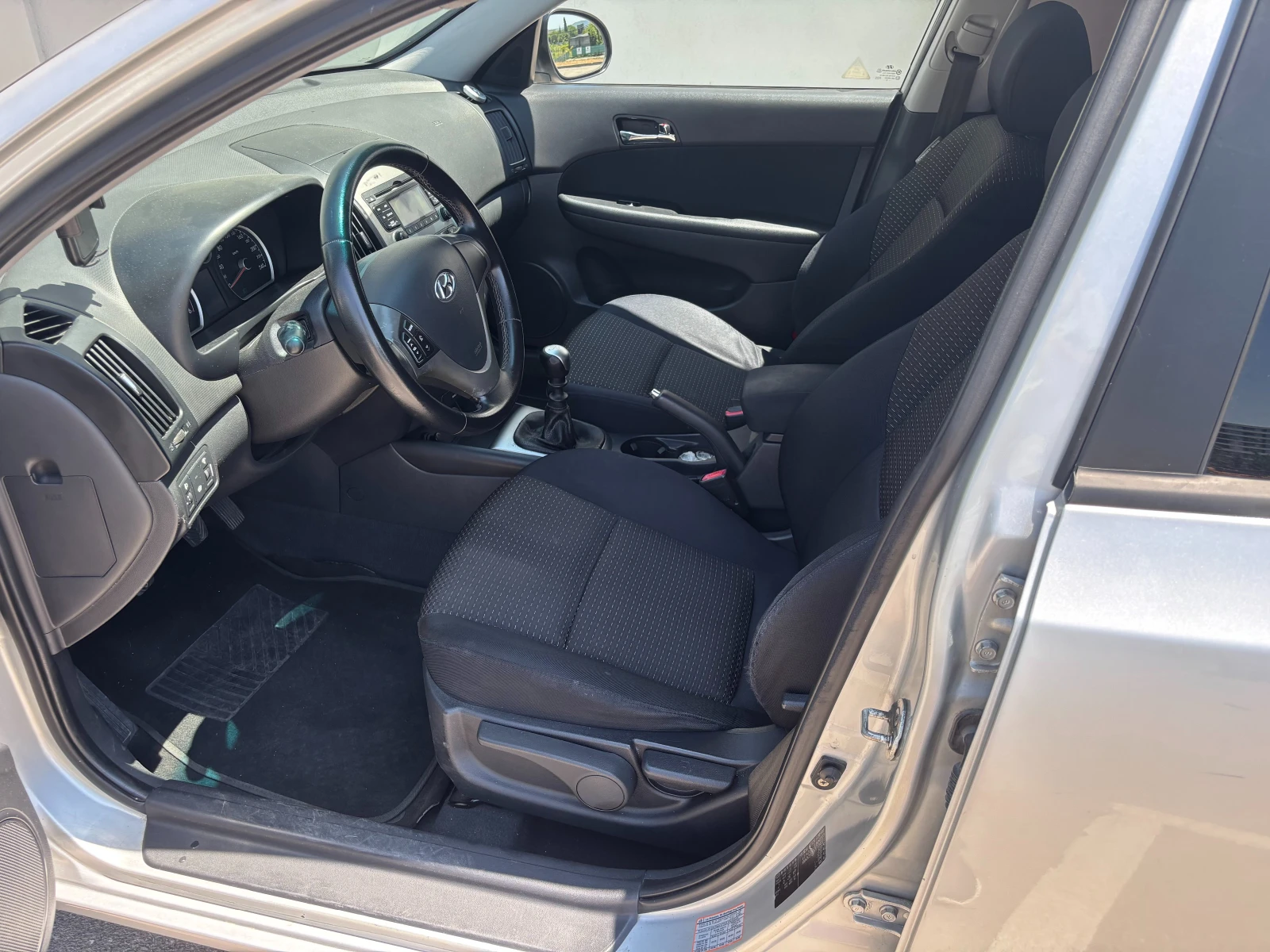 Hyundai I30 1.6 90кс. - изображение 8