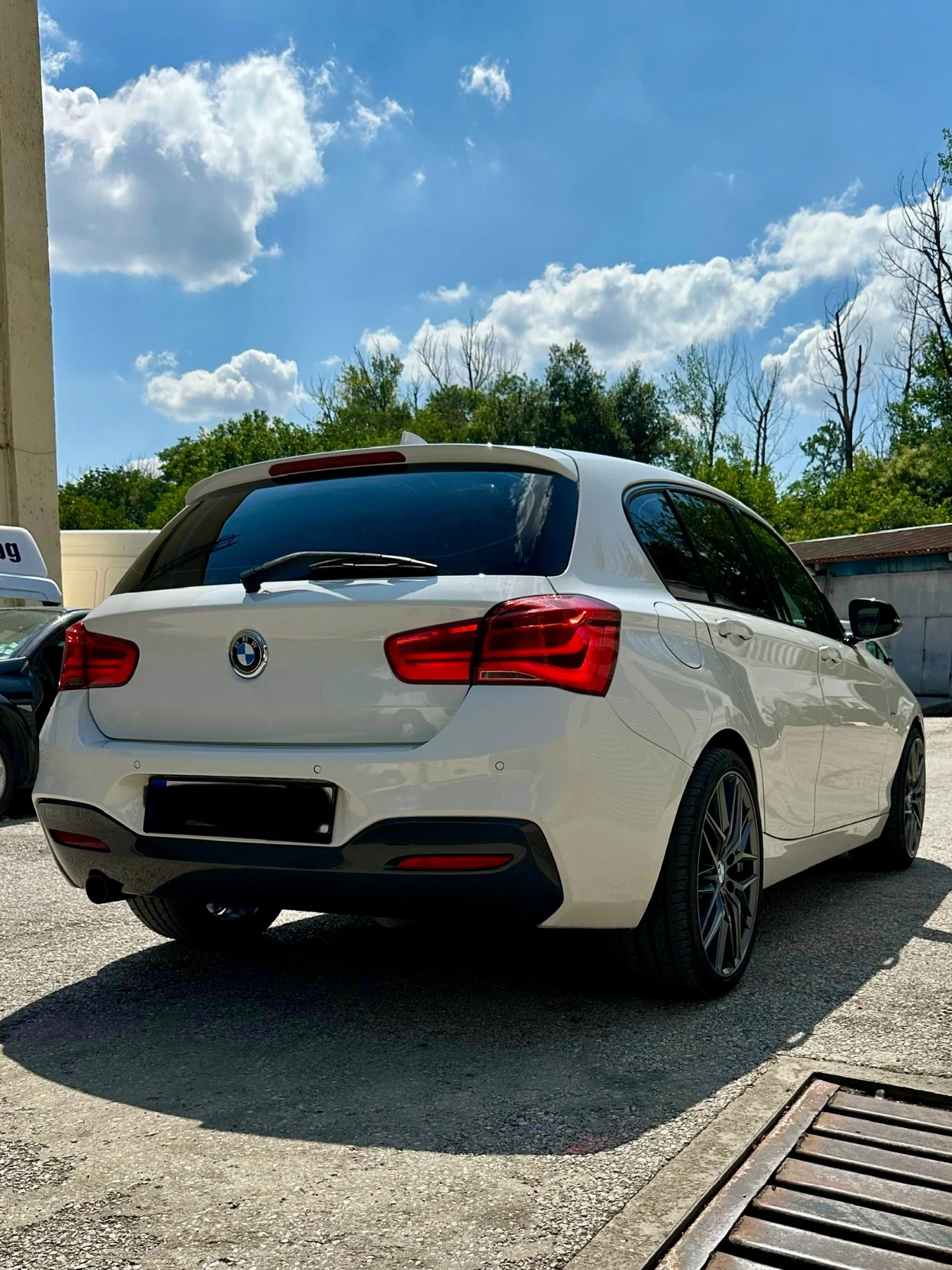 BMW 116 LCI AVTOMAT  - изображение 5